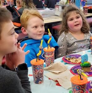 Meet your Posher, Rachel